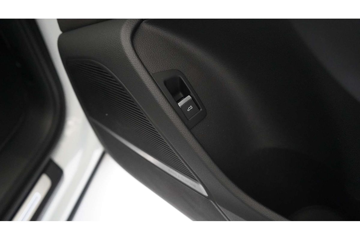 2021 Audi Q7 50 TDI S line 4M