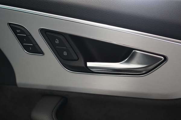 2021 Audi Q7 50 TDI S line 4M