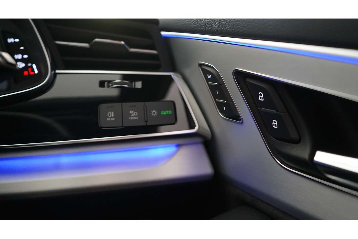 2021 Audi Q7 50 TDI S line 4M