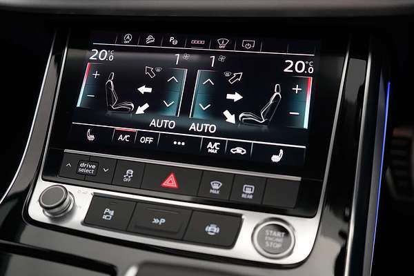 2021 Audi Q7 50 TDI S line 4M