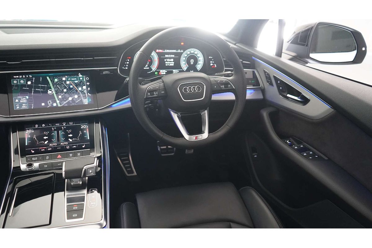 2021 Audi Q7 50 TDI S line 4M