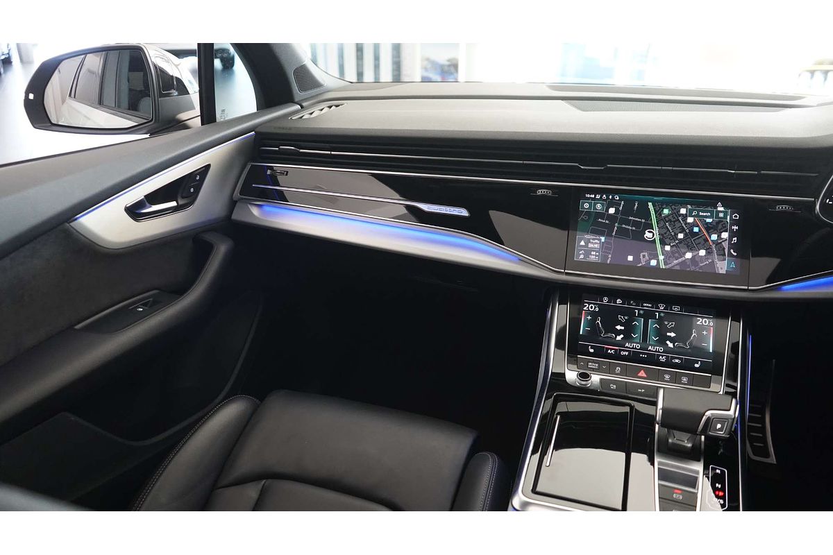 2021 Audi Q7 50 TDI S line 4M