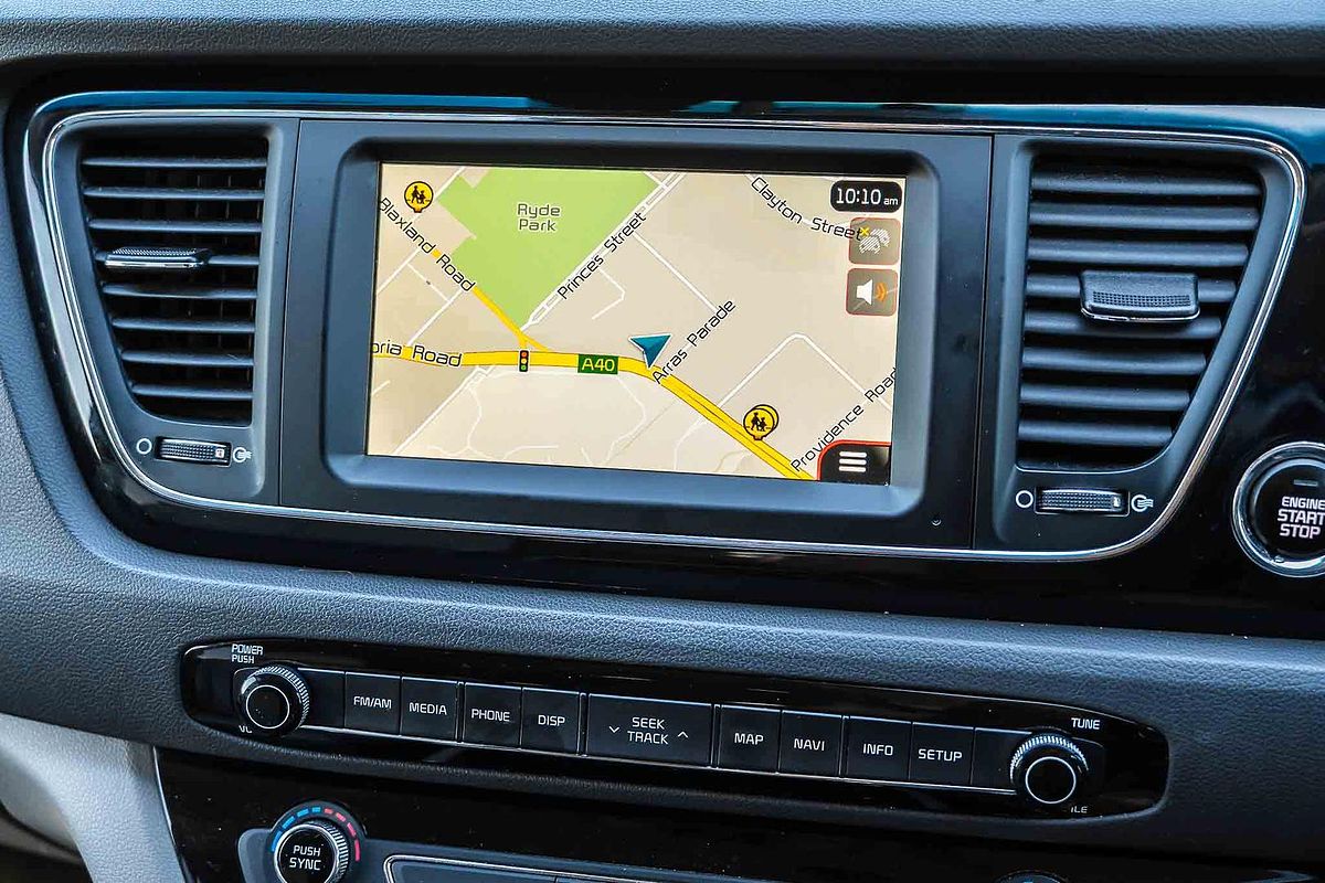 2016 Kia Carnival Platinum YP