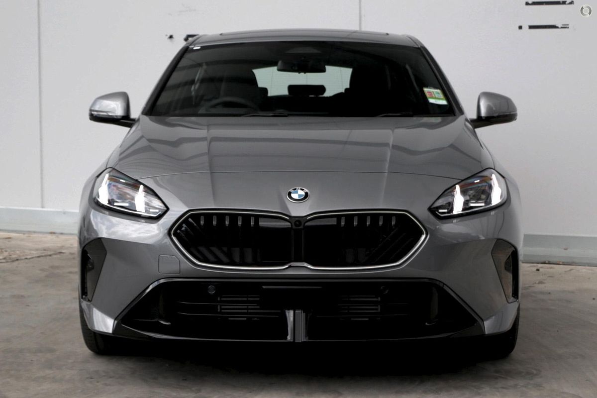 2025 BMW 1 Series 118 Sport Collection F70
