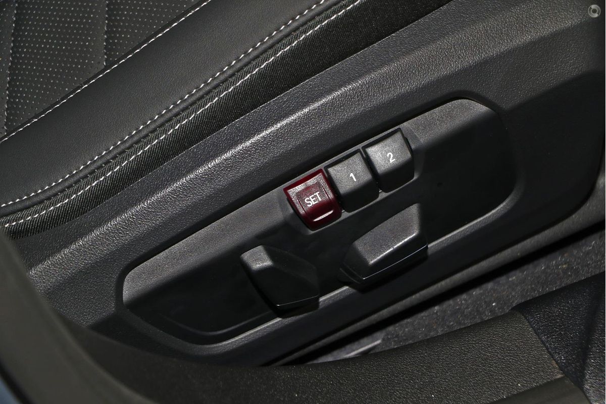 2025 BMW 1 Series 118 Sport Collection F70