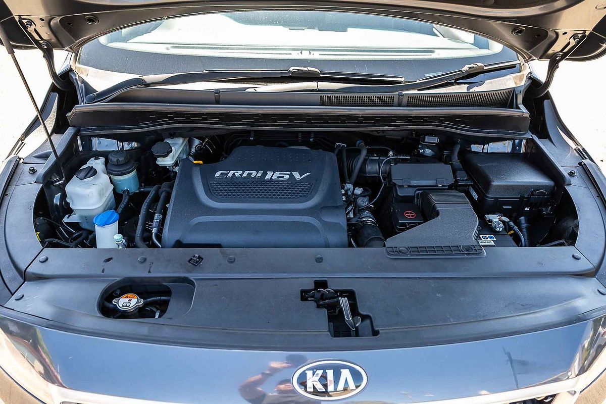 2016 Kia Carnival Platinum YP