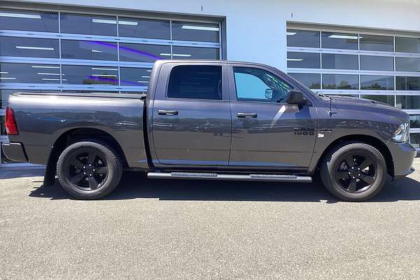 2022 RAM 1500 Express DS 4X4 SWB