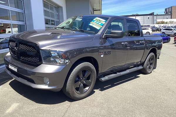 2022 RAM 1500 Express DS 4X4 SWB
