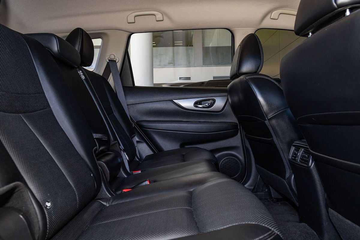 2014 Nissan X-TRAIL ST-L T32