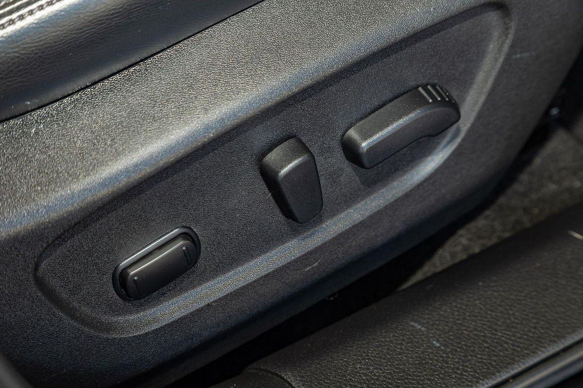 2014 Nissan X-TRAIL ST-L T32