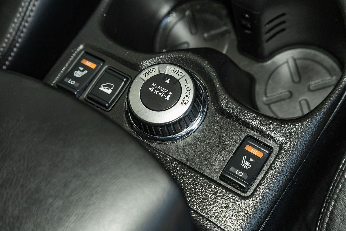 2014 Nissan X-TRAIL ST-L T32