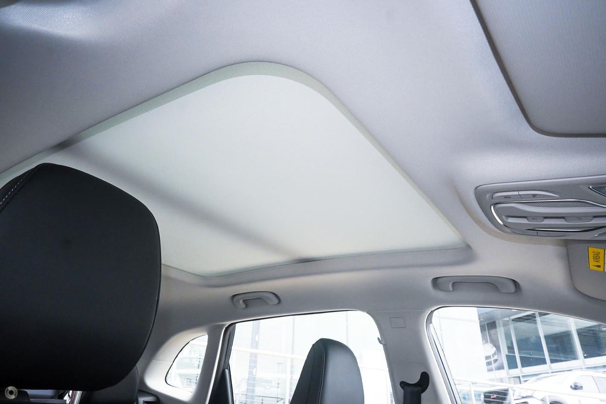 2025 MG ZS Essence ZS32