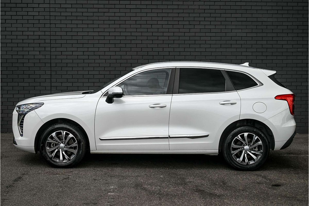 2022 GWM Haval Jolion Lux A01