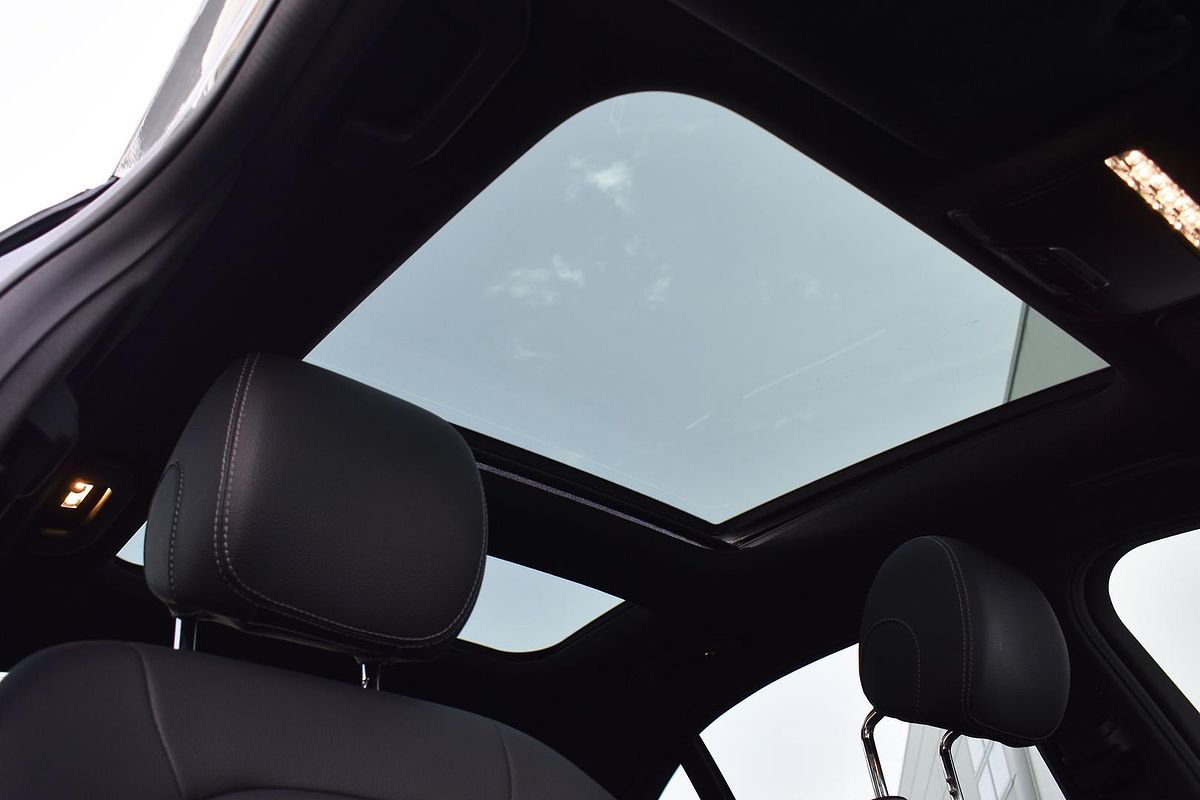 2019 Mercedes-Benz C-Class C200 W205