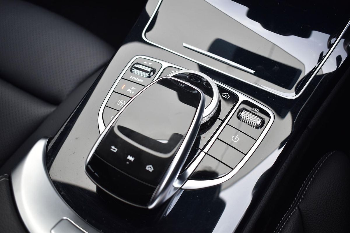 2019 Mercedes-Benz C-Class C200 W205