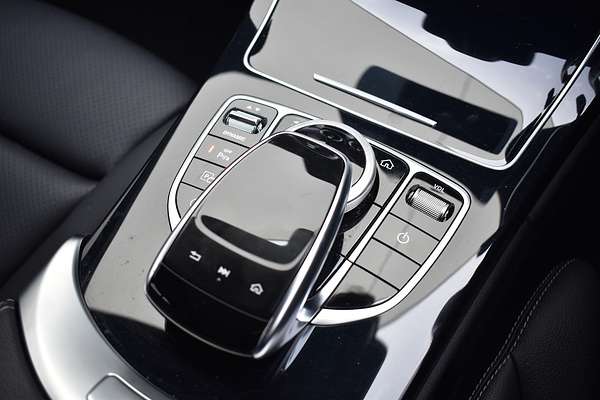 2019 Mercedes-Benz C-Class C200 W205