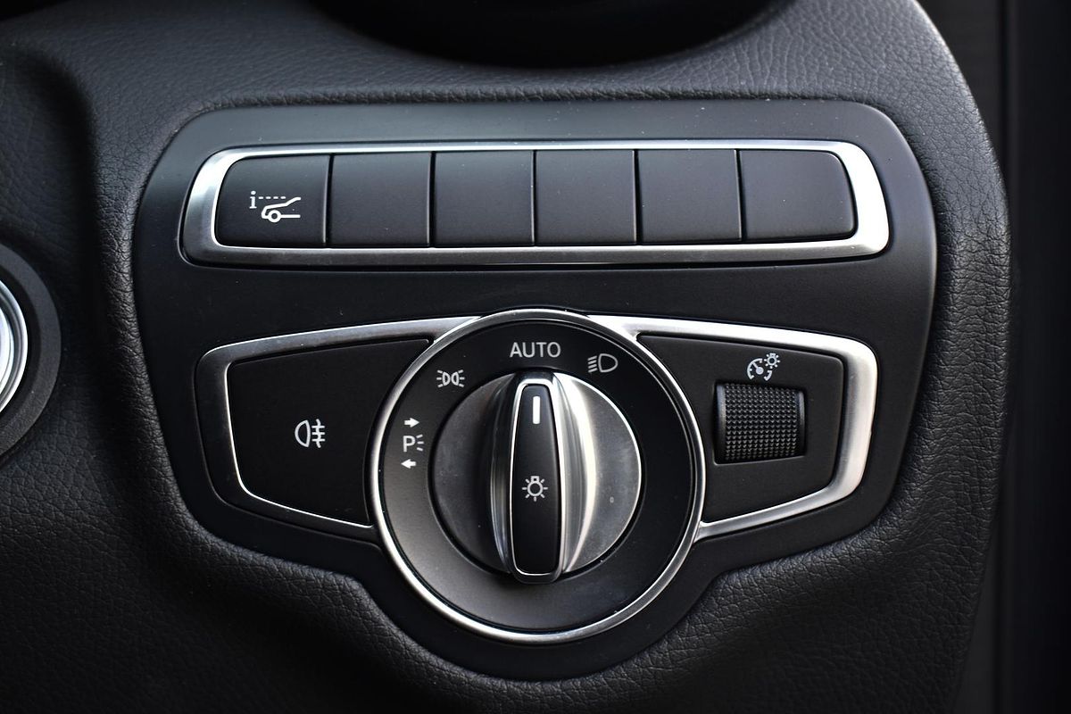 2019 Mercedes-Benz C-Class C200 W205