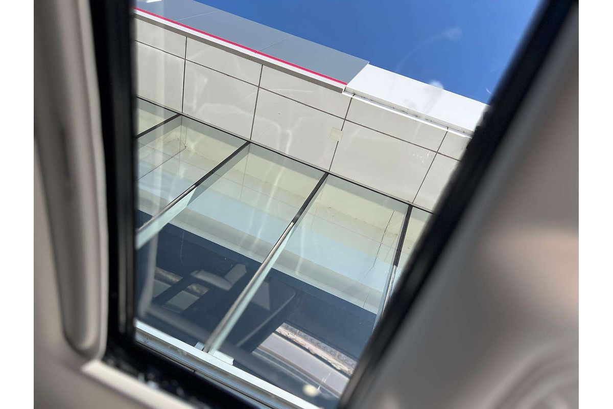 2025 GWM Tank 300 Ultra P01