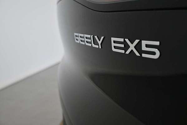2025 Geely EX5 Inspire E245