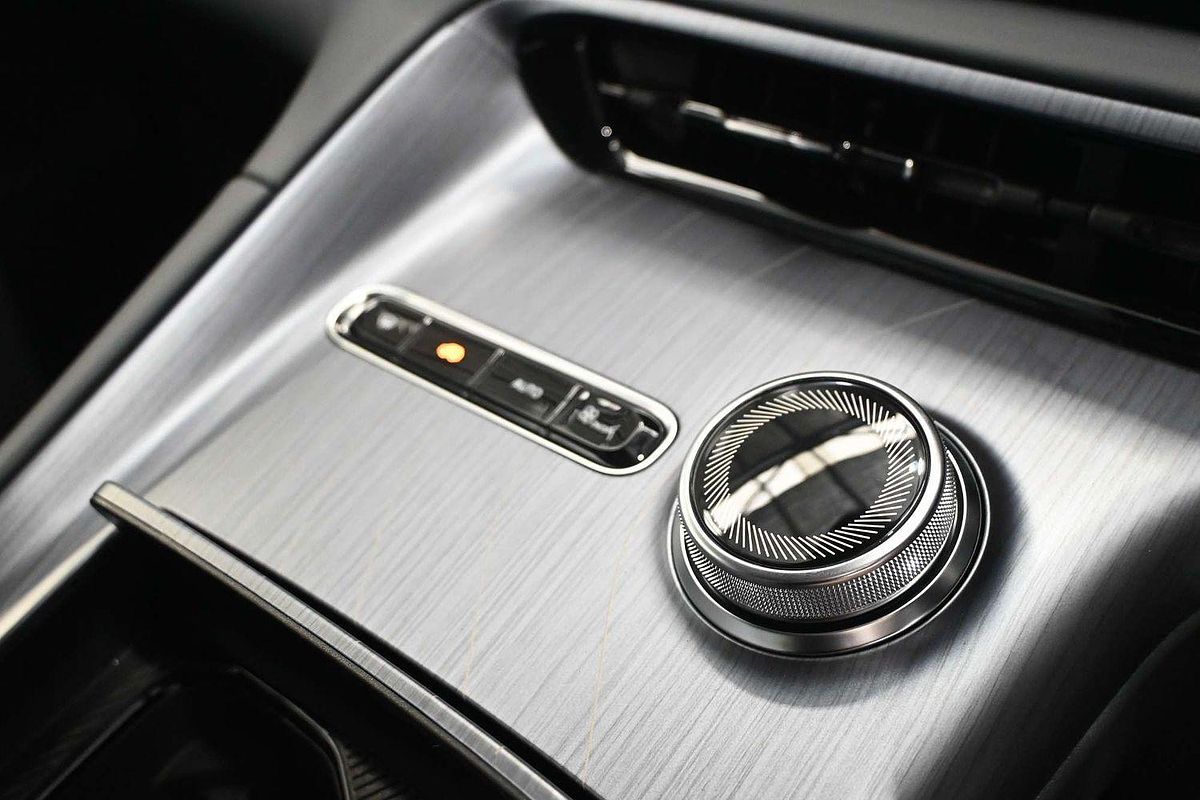 2025 Geely EX5 Inspire E245