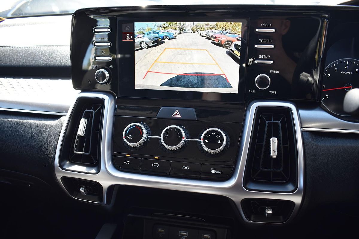 2023 Kia Sorento S MQ4