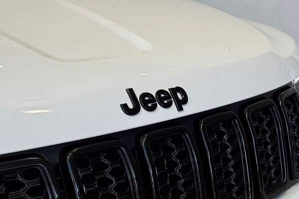 2019 Jeep Grand Cherokee Night Eagle WK