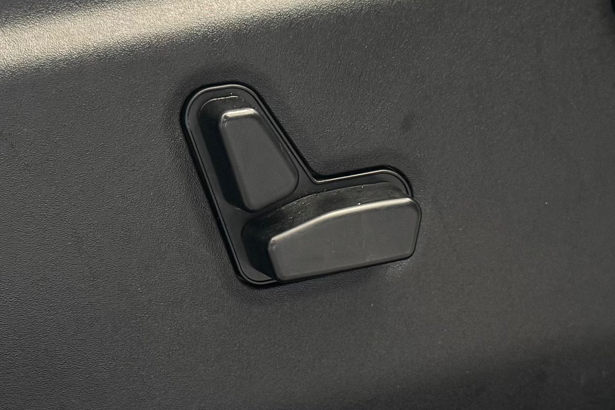 2019 Jeep Grand Cherokee Night Eagle WK