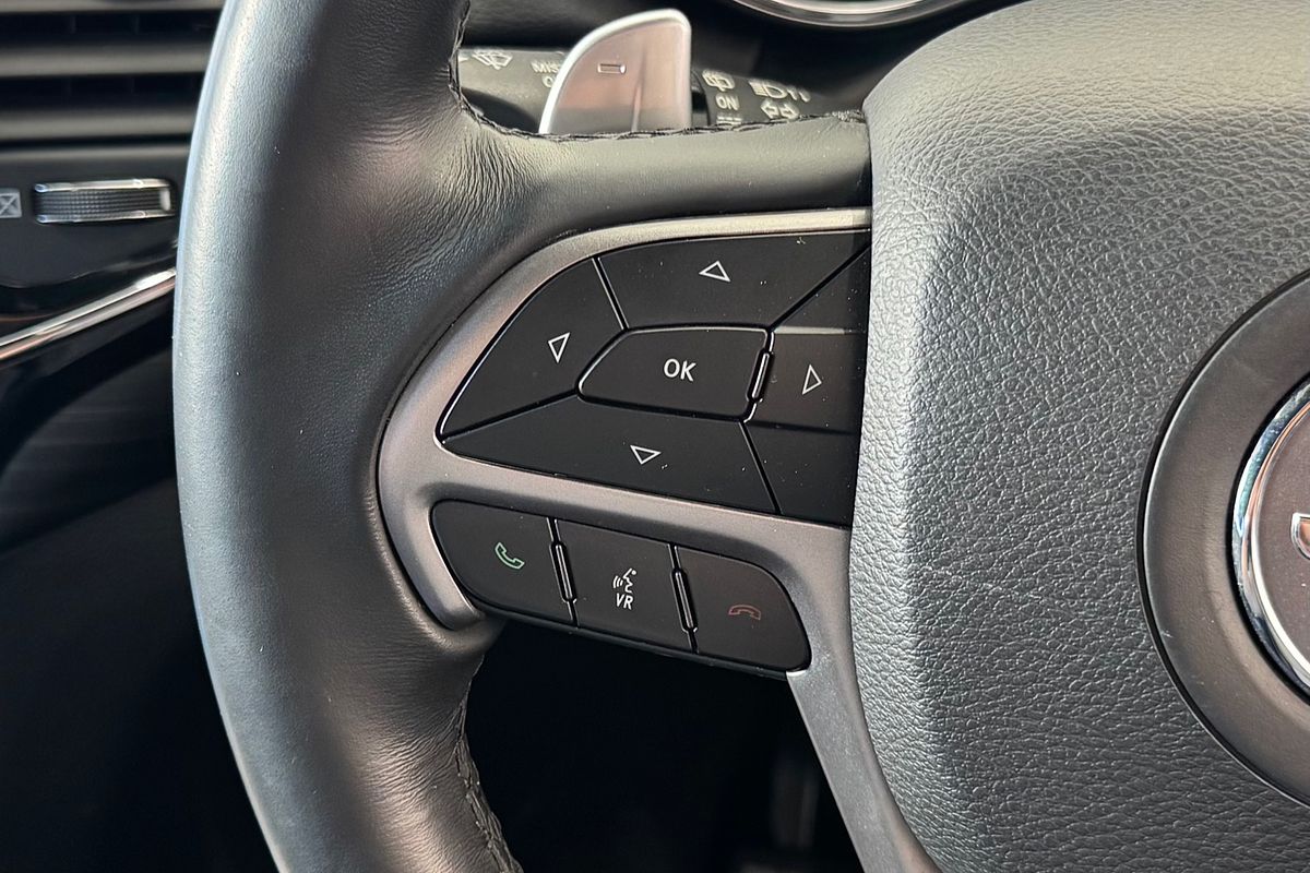 2019 Jeep Grand Cherokee Night Eagle WK