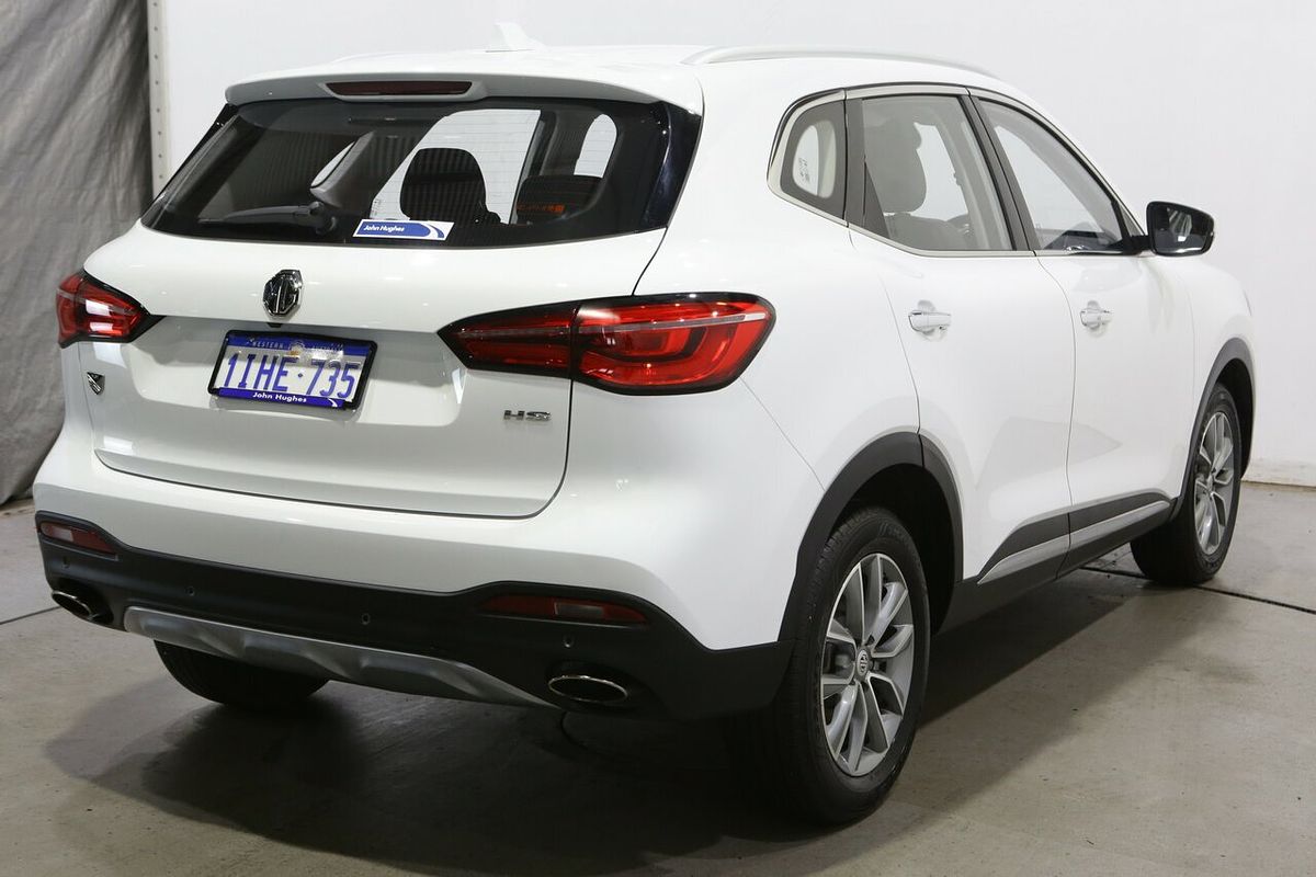 2024 MG HS Vibe SAS23