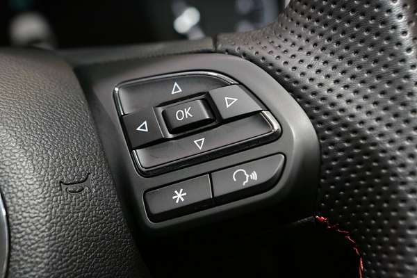 2024 MG HS Vibe SAS23