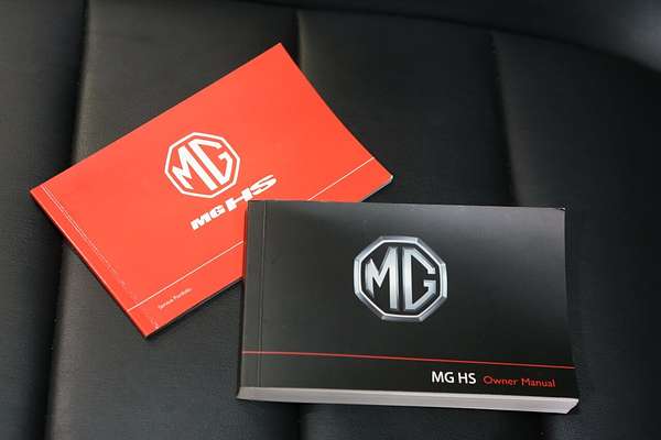 2024 MG HS Vibe SAS23