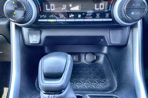 2021 Toyota RAV4 GX AXAH52R