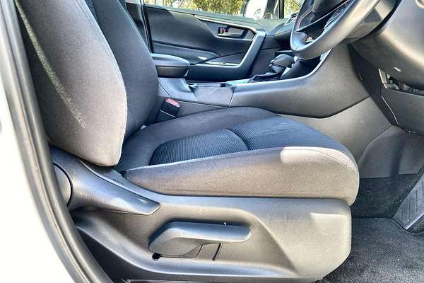 2021 Toyota RAV4 GX AXAH52R