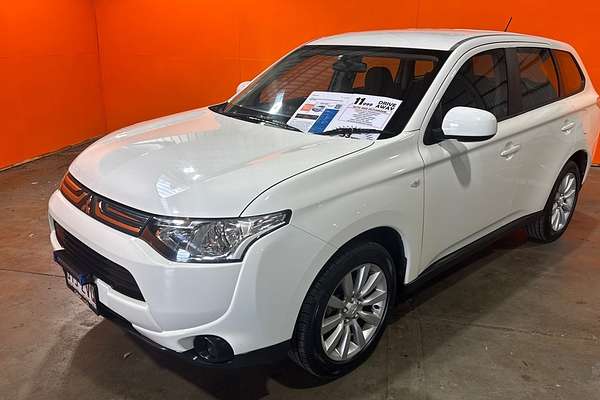 2012 Mitsubishi Outlander ES ZJ