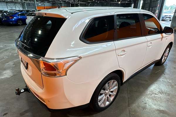 2012 Mitsubishi Outlander ES ZJ