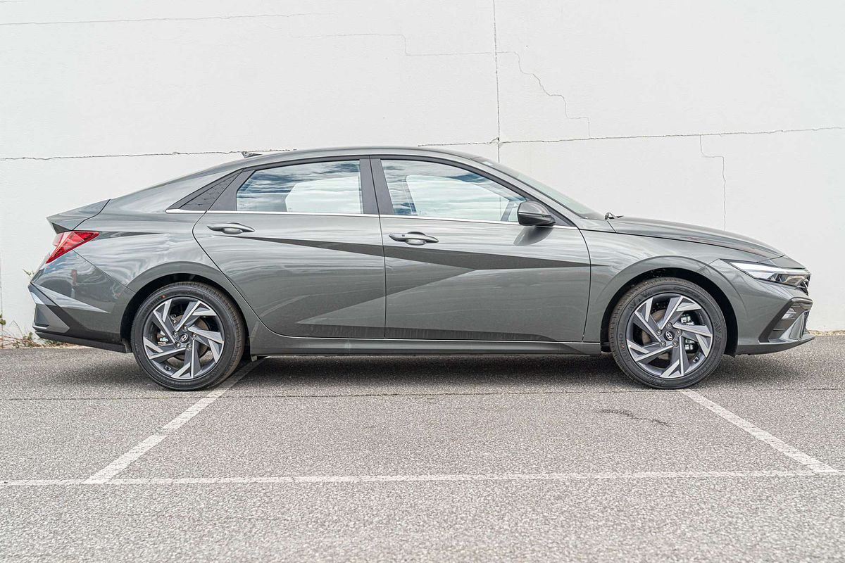 2025 Hyundai i30 Elite CN7.V2