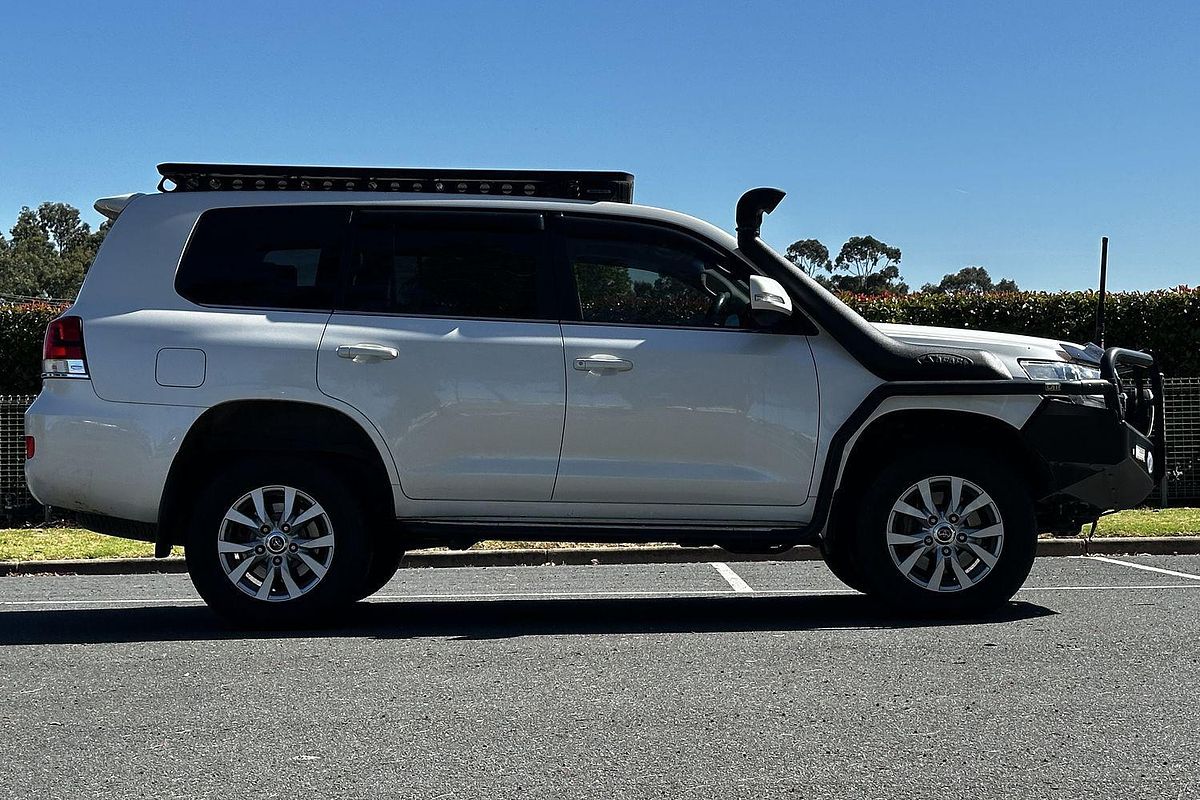 2017 Toyota Landcruiser VX VDJ200R