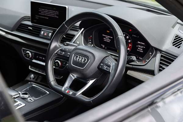 2018 Audi SQ5  FY