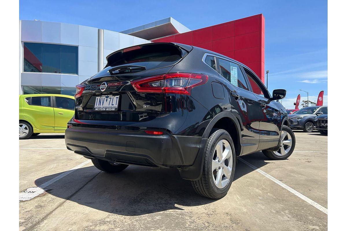 2018 Nissan QASHQAI ST J11 Series 2