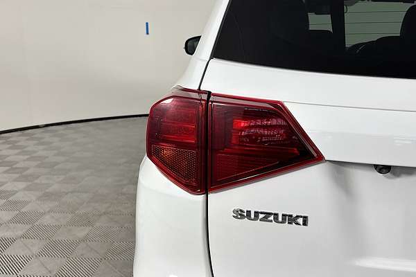 2022 Suzuki Vitara Turbo LY Series II