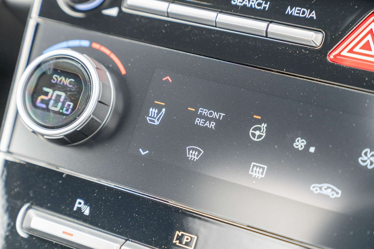 2025 Hyundai Santa Fe Hybrid Calligraphy MX5.V2