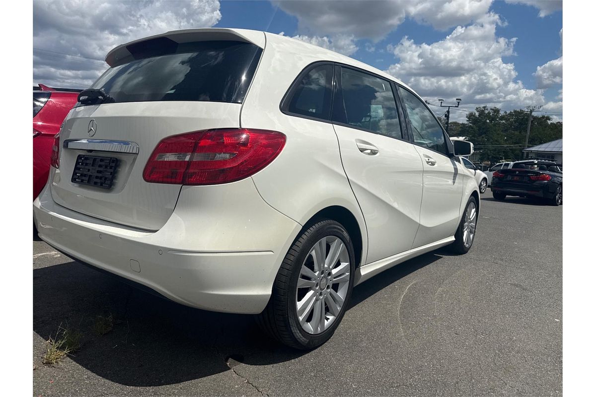 2014 Mercedes-Benz B-Class B180 W246