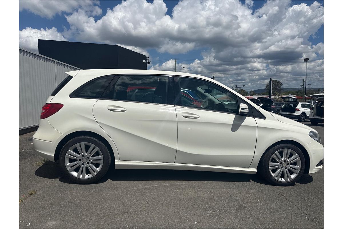 2014 Mercedes-Benz B-Class B180 W246