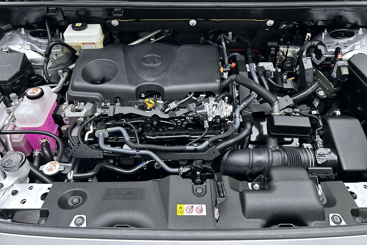 2024 Toyota RAV4 GXL AXAH52R