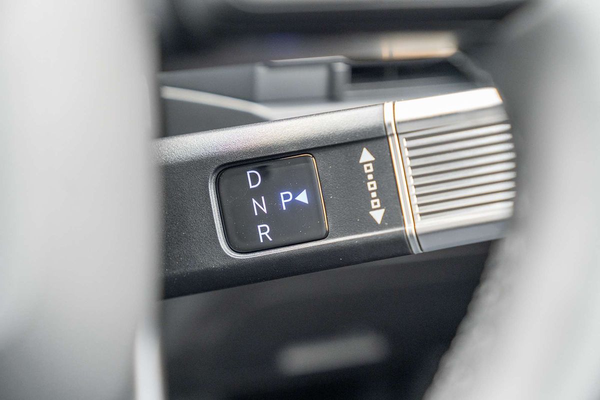 2025 Hyundai Santa Fe Hybrid Calligraphy MX5.V2