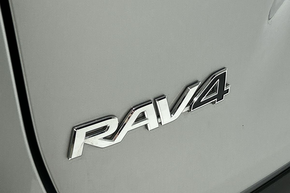 2022 Toyota RAV4 GXL AXAH52R