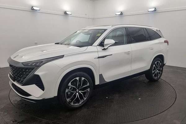 2025 MG QS Excite IS31