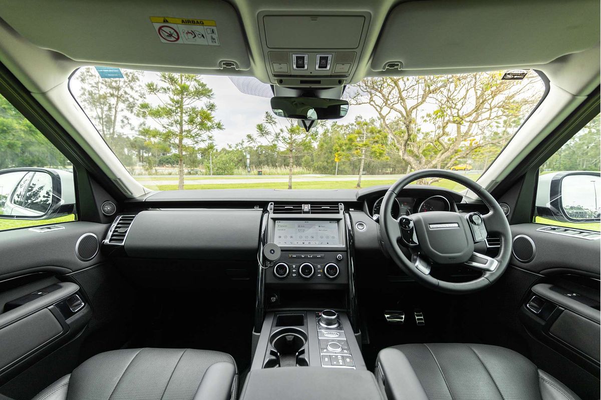 2019 Land Rover Discovery SD4 SE Series 5