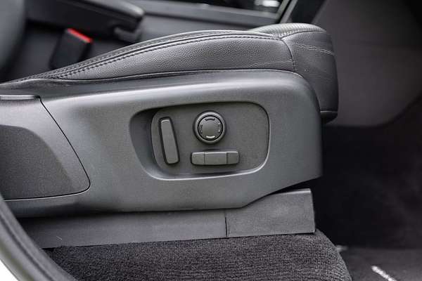 2019 Land Rover Discovery SD4 SE Series 5