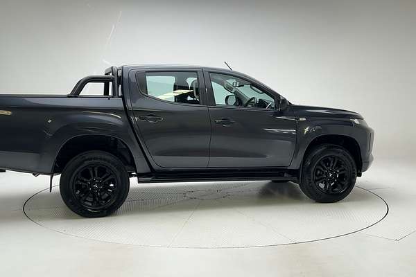 2021 Mitsubishi Triton GLX MR 4X4